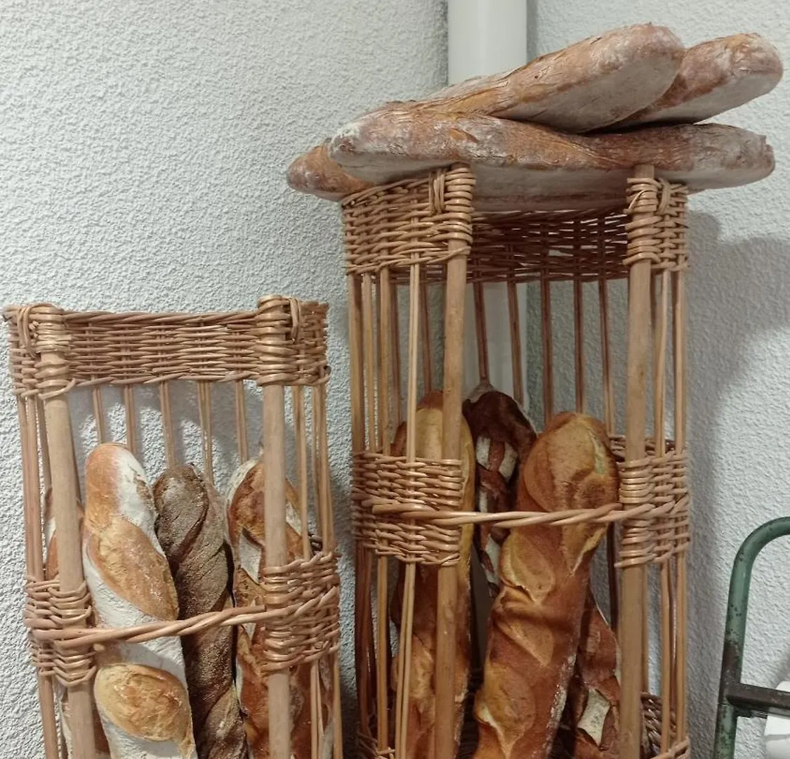 La Ferriere Acomodação com café da manhã Saint-Médard-en-Forez Alojamento de Acomodação e Pequeno-almoço