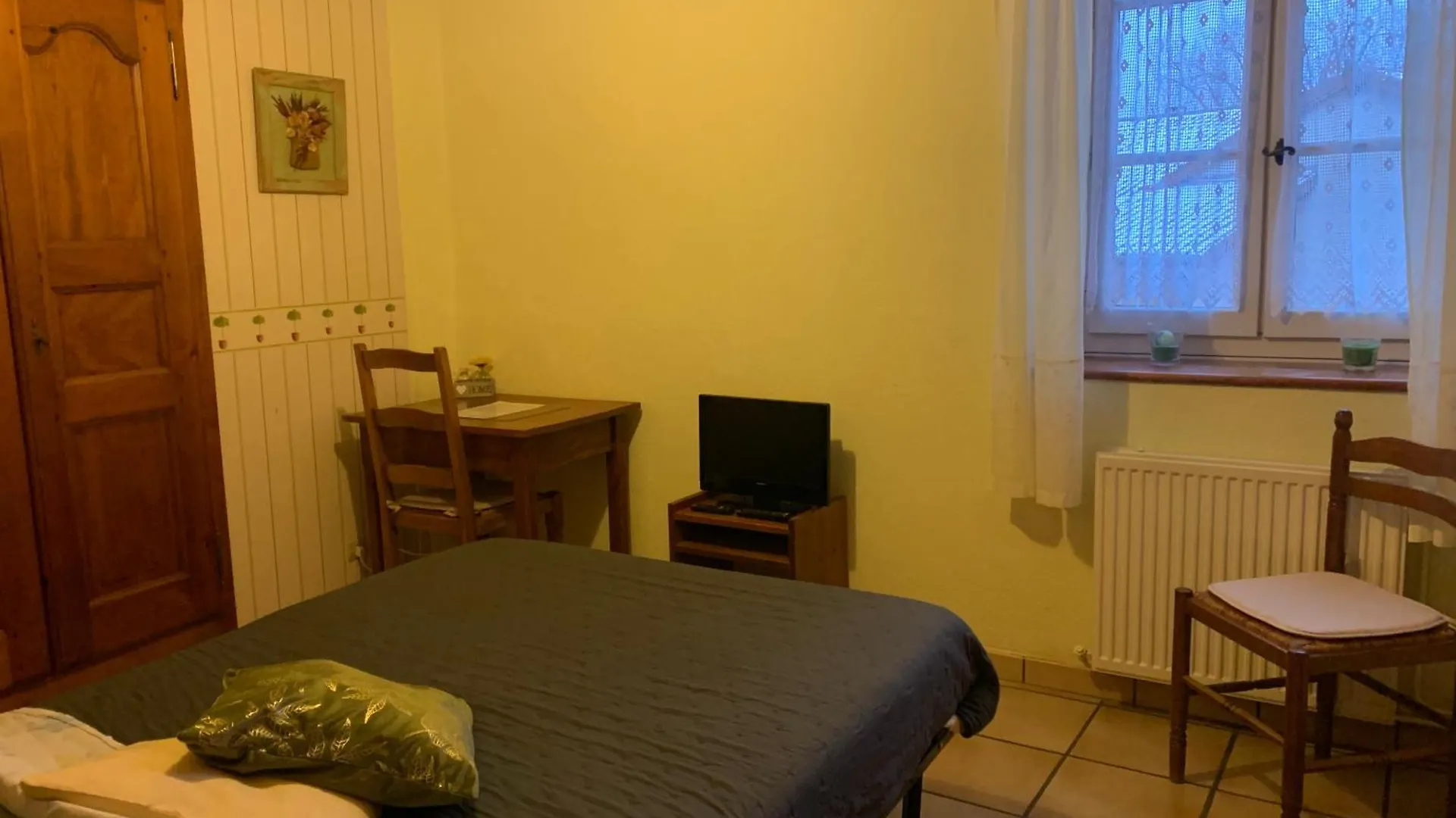 La Ferriere Bed & Breakfast Saint-Medard-en-Forez 3*,  France